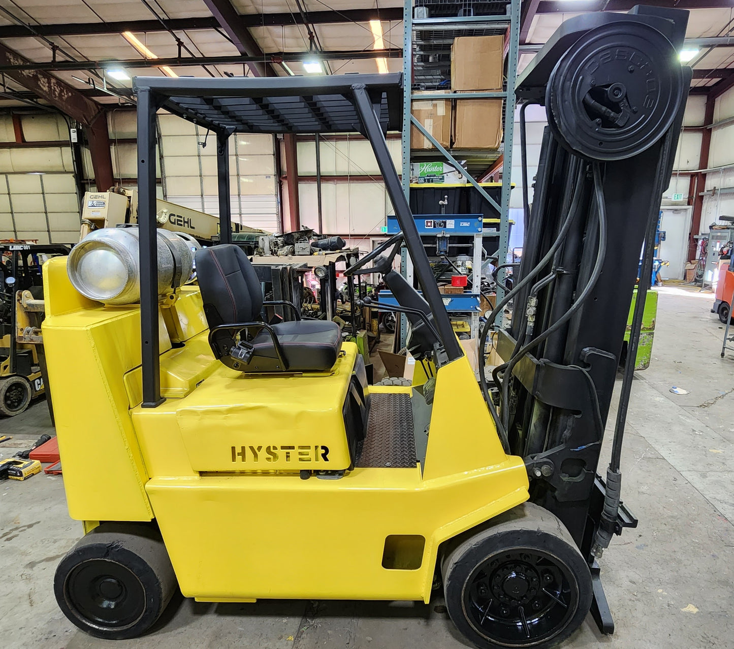 Hyster 8,000 Capacity