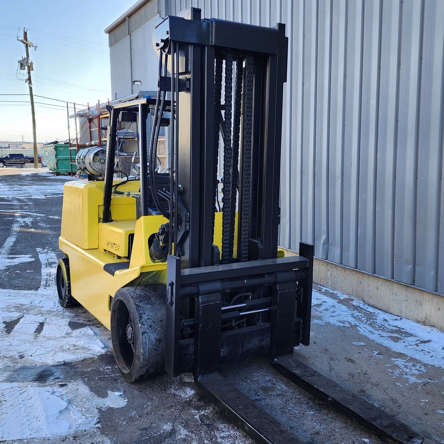 Hyster 18,000 Capacity