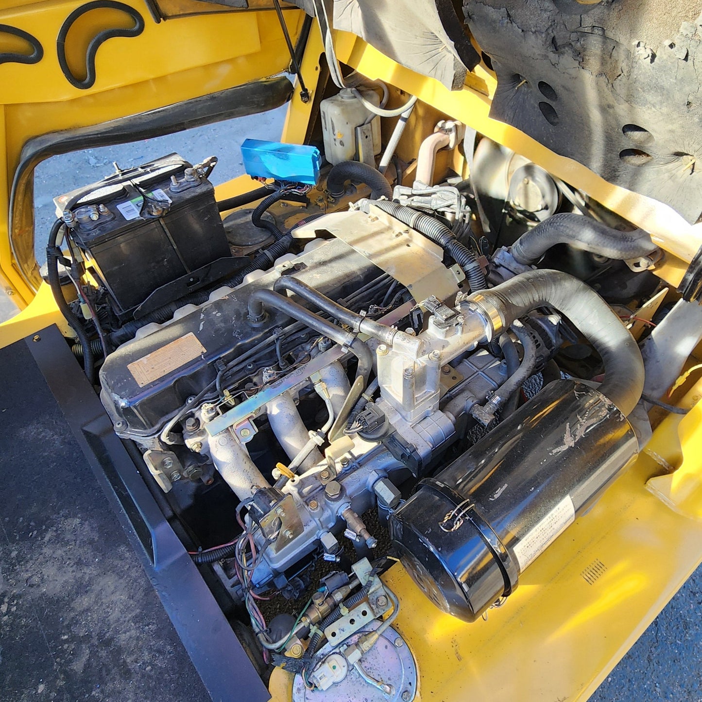 Caterpillar 8,000 Capacity Gas
