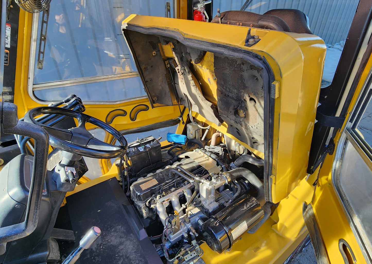 Caterpillar 8,000 Capacity Gas