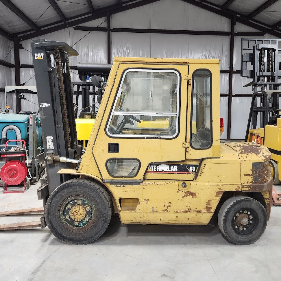 Caterpillar 8,000 Capacity