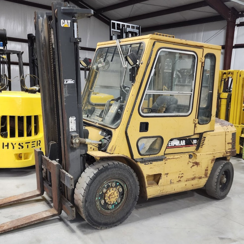 Caterpillar 8,000 Capacity