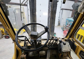 Caterpillar 8,000 Capacity