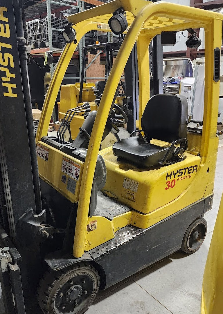 Hyster 3,000 Capacity