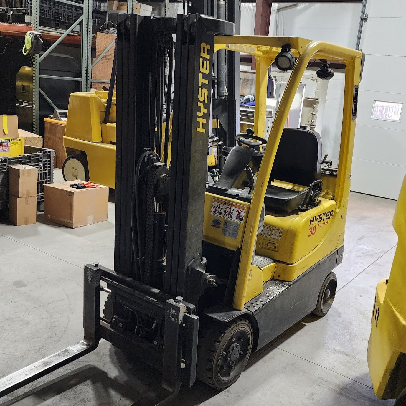 Hyster 3,000 Capacity