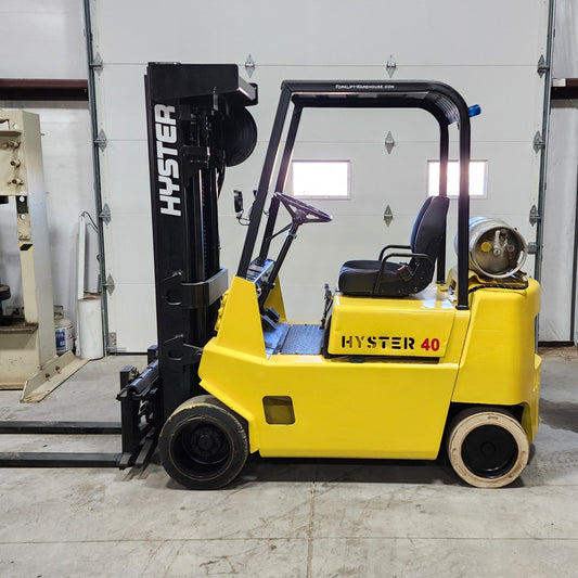 Hyster 4,000 Capacity