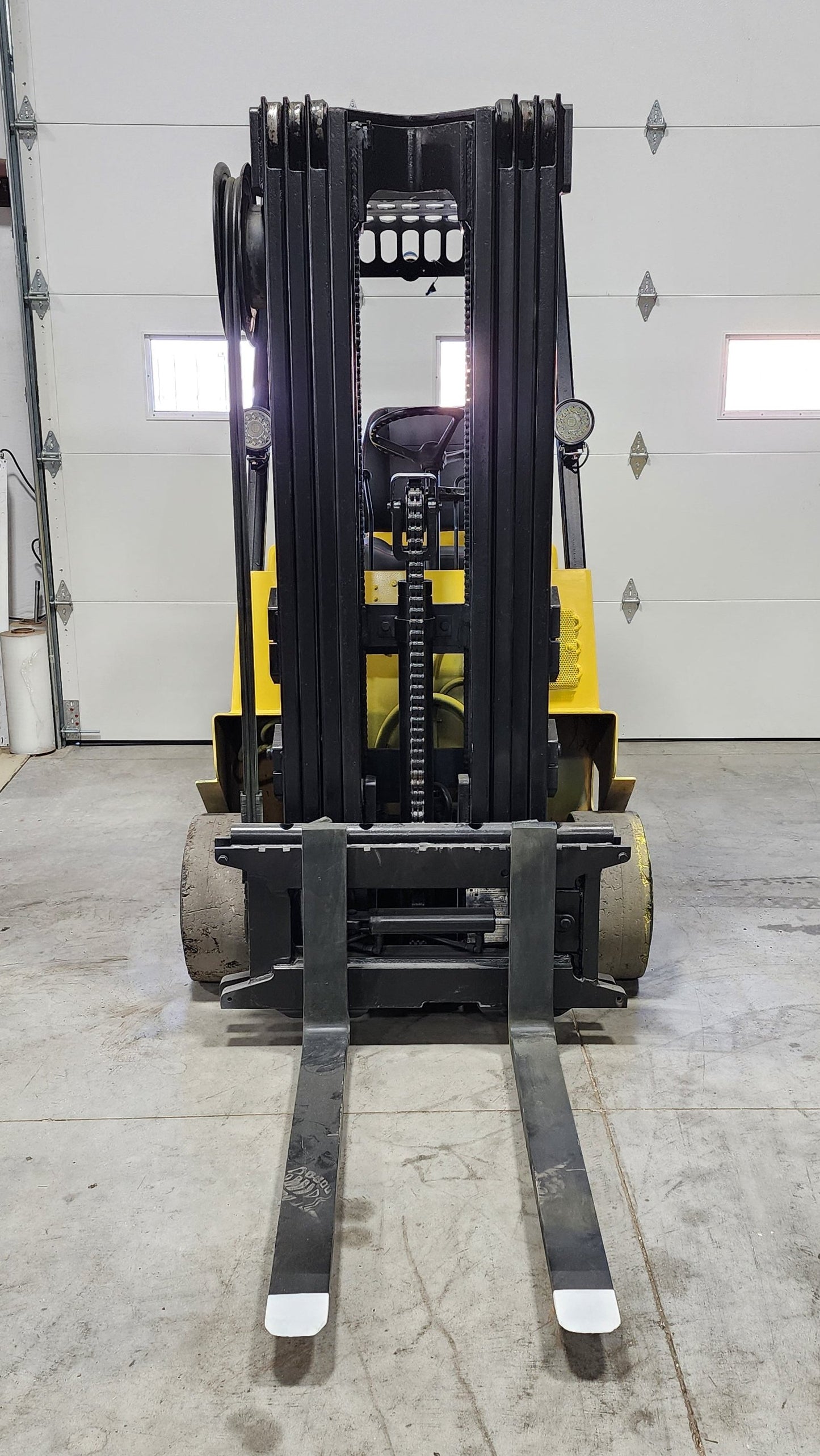 Hyster 4,000 Capacity