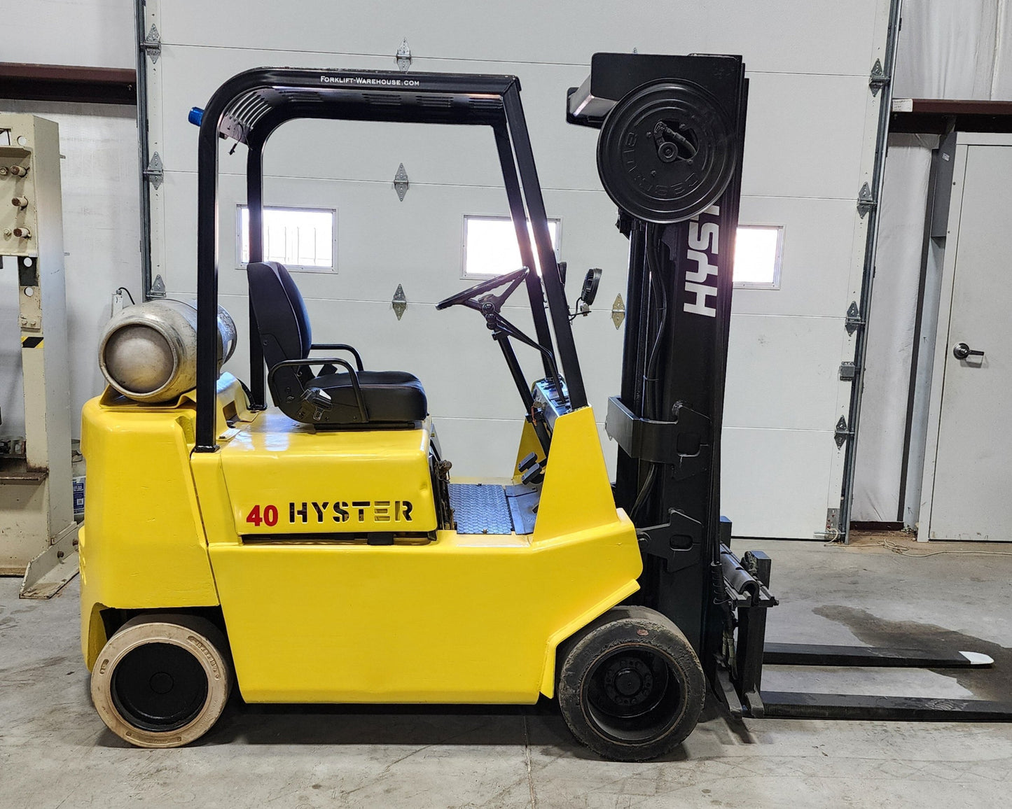 Hyster 4,000 Capacity
