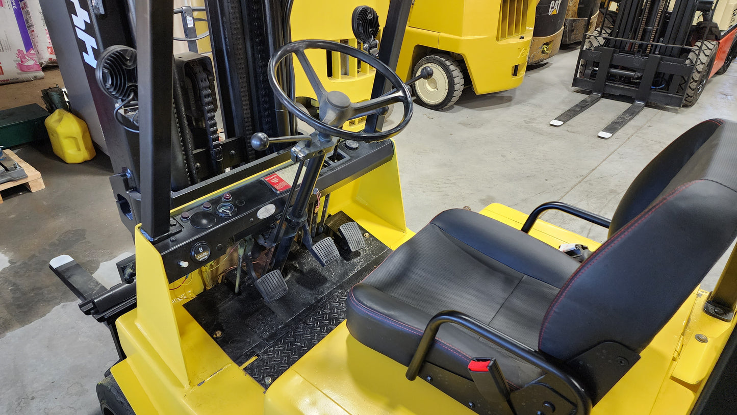 Hyster 4,000 Capacity