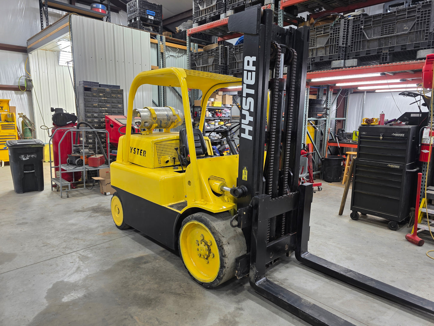 Hyster 12,500 Capacity