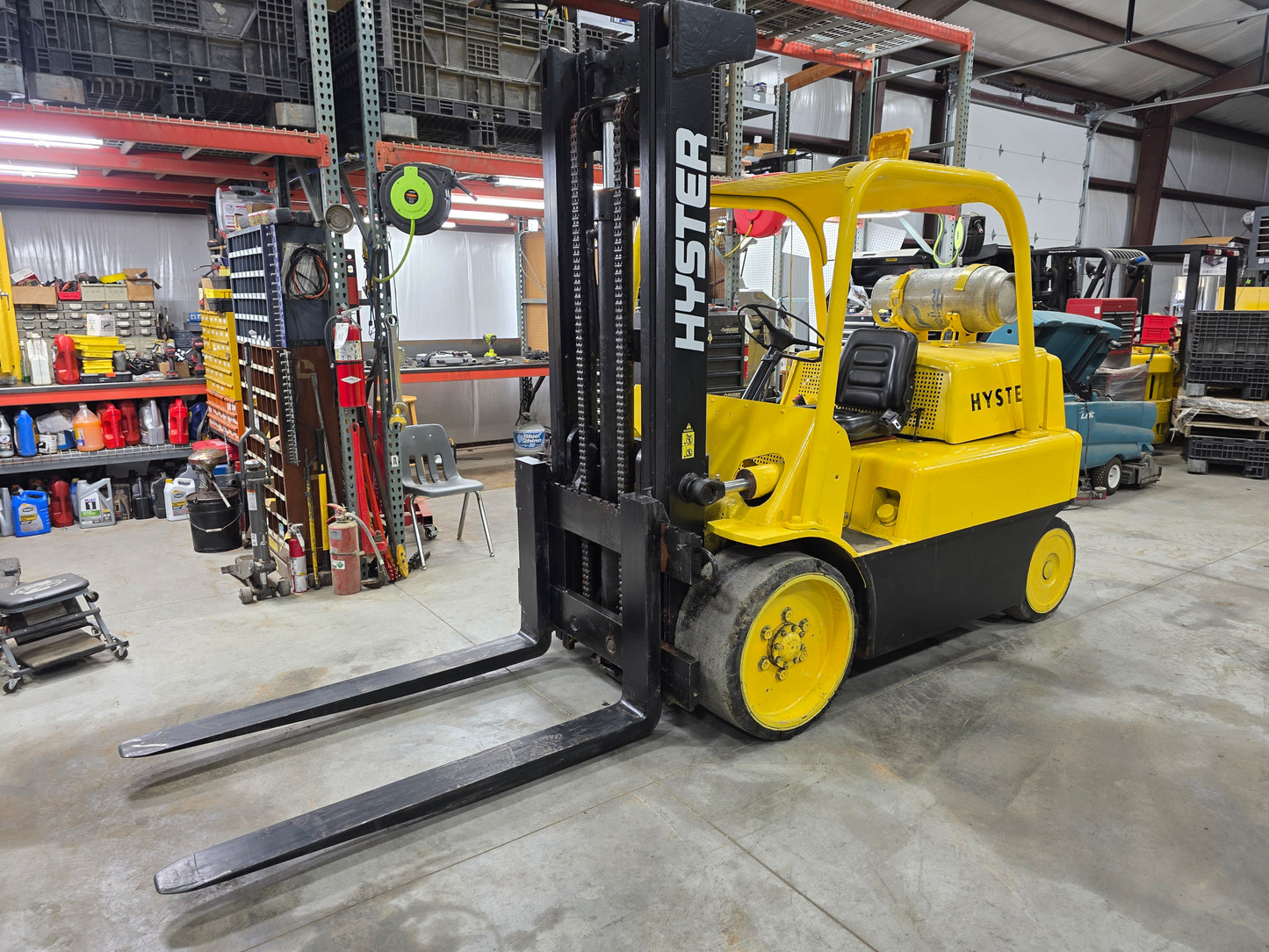 Hyster 12,500 Capacity