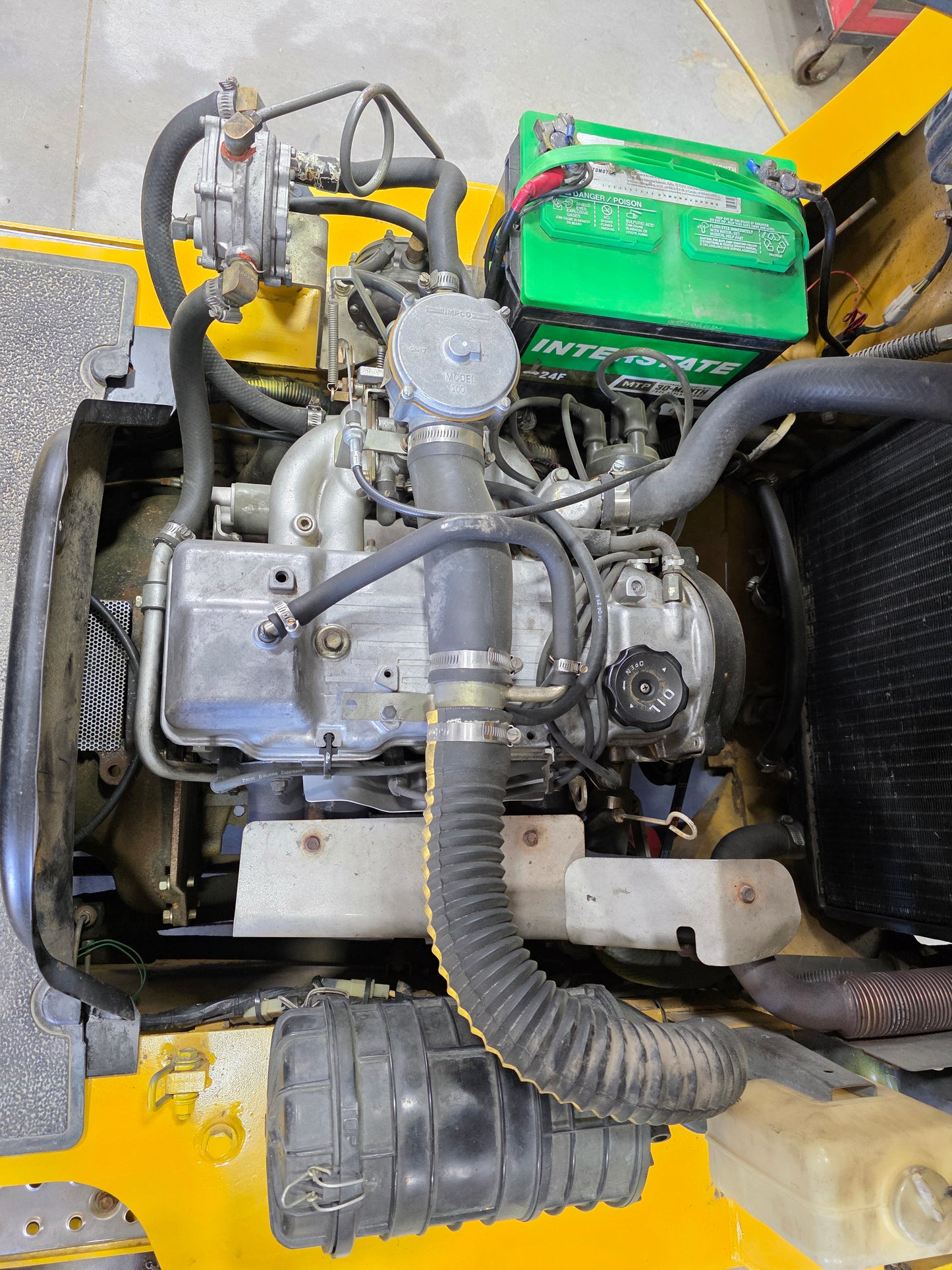 Caterpillar 5,000 Capacity