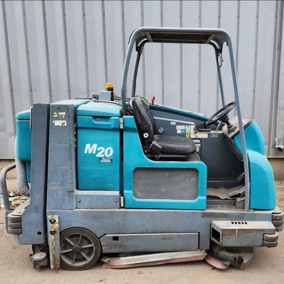 Tennant M20 Floor Sweeper Scrubber