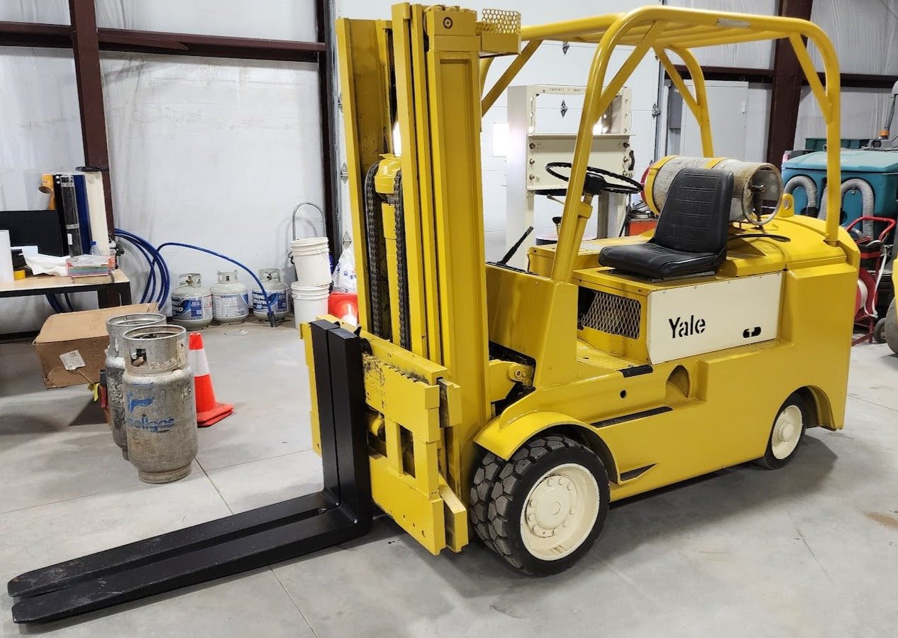 Yale 10,000 Capacity LPG Forklift