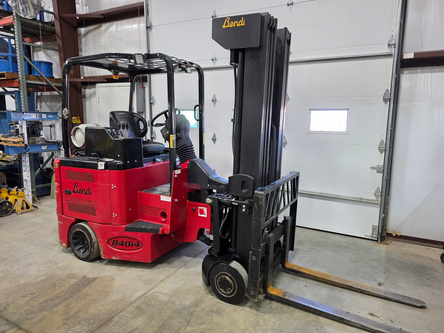Bendi B40i4 4,000 lbs. Capacity Forklift