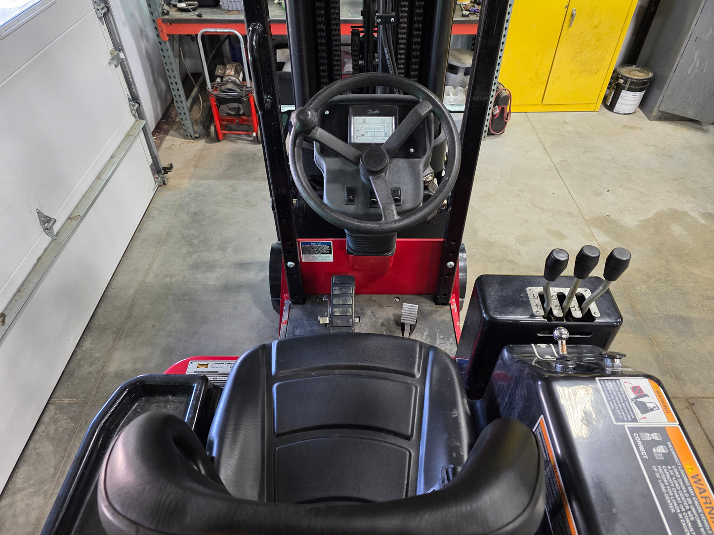 Bendi B40i4 4,000 lbs. Capacity Forklift