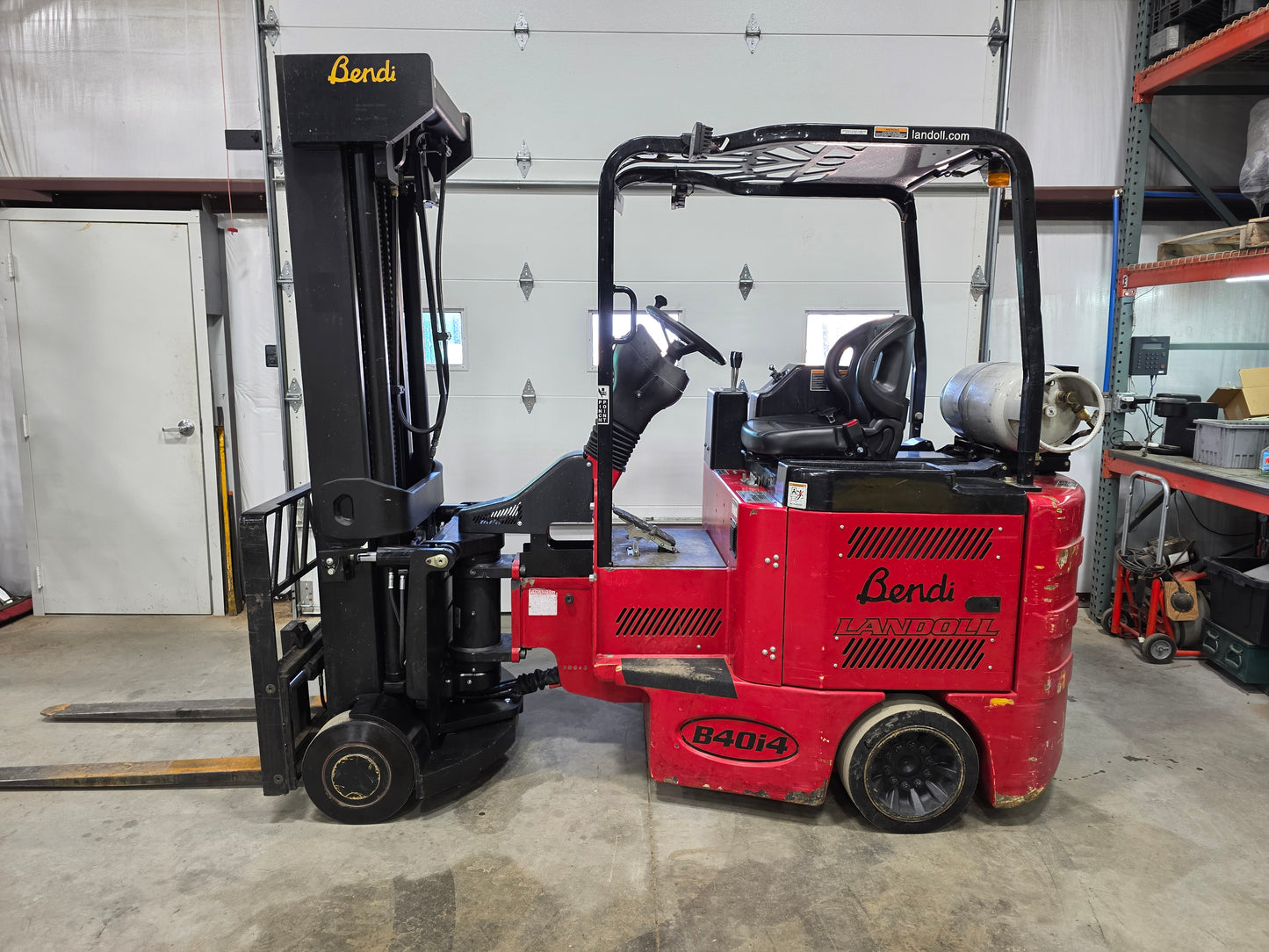 Bendi B40i4 4,000 lbs. Capacity Forklift