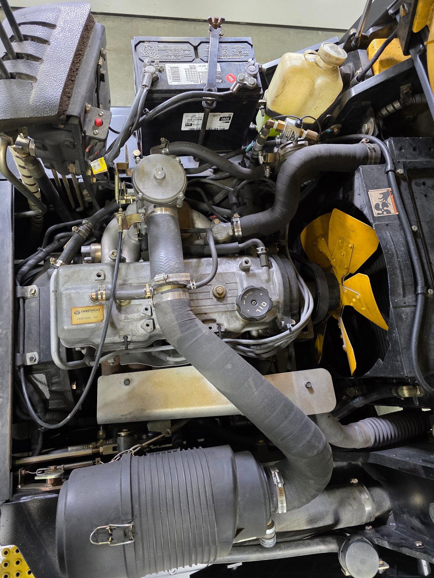 Daewoo 6,000 Capacity LPG Pneumatic