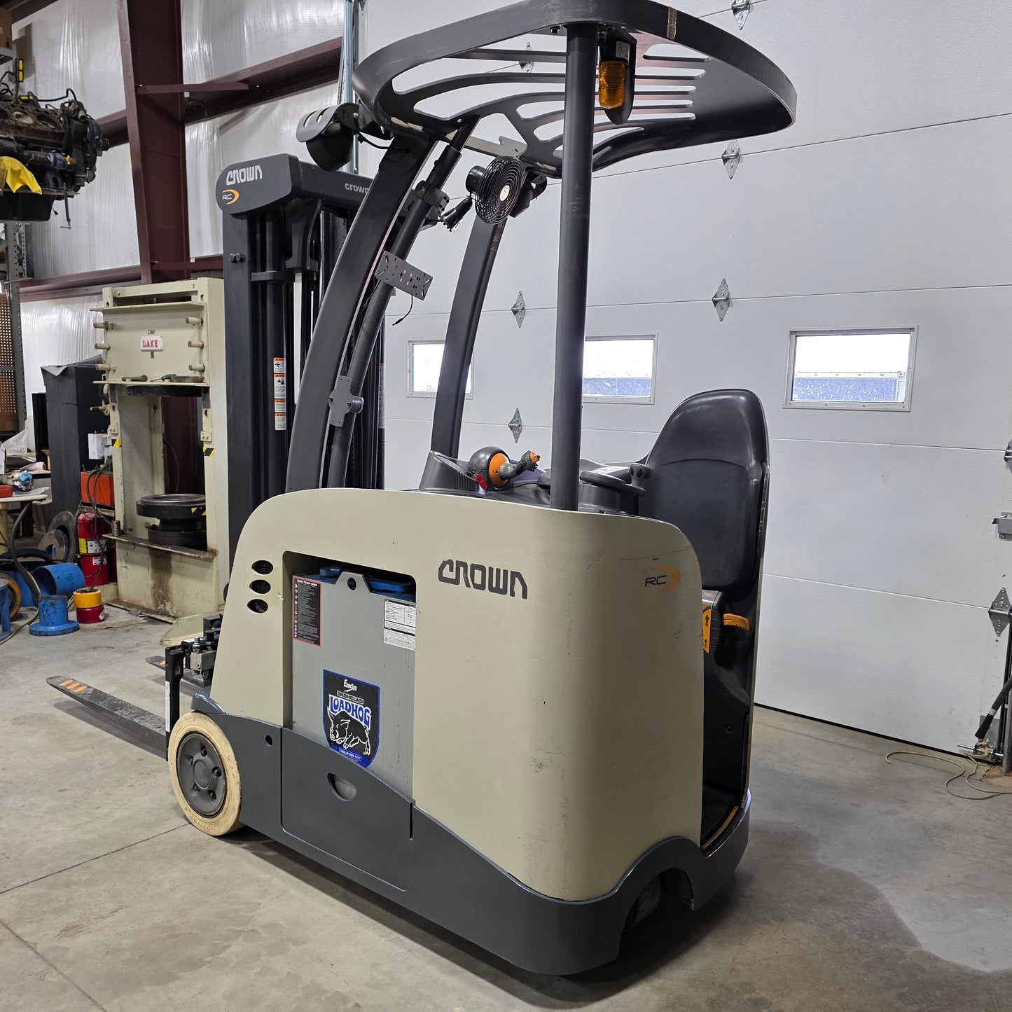 Crown 4,000lbs Capacity Electric