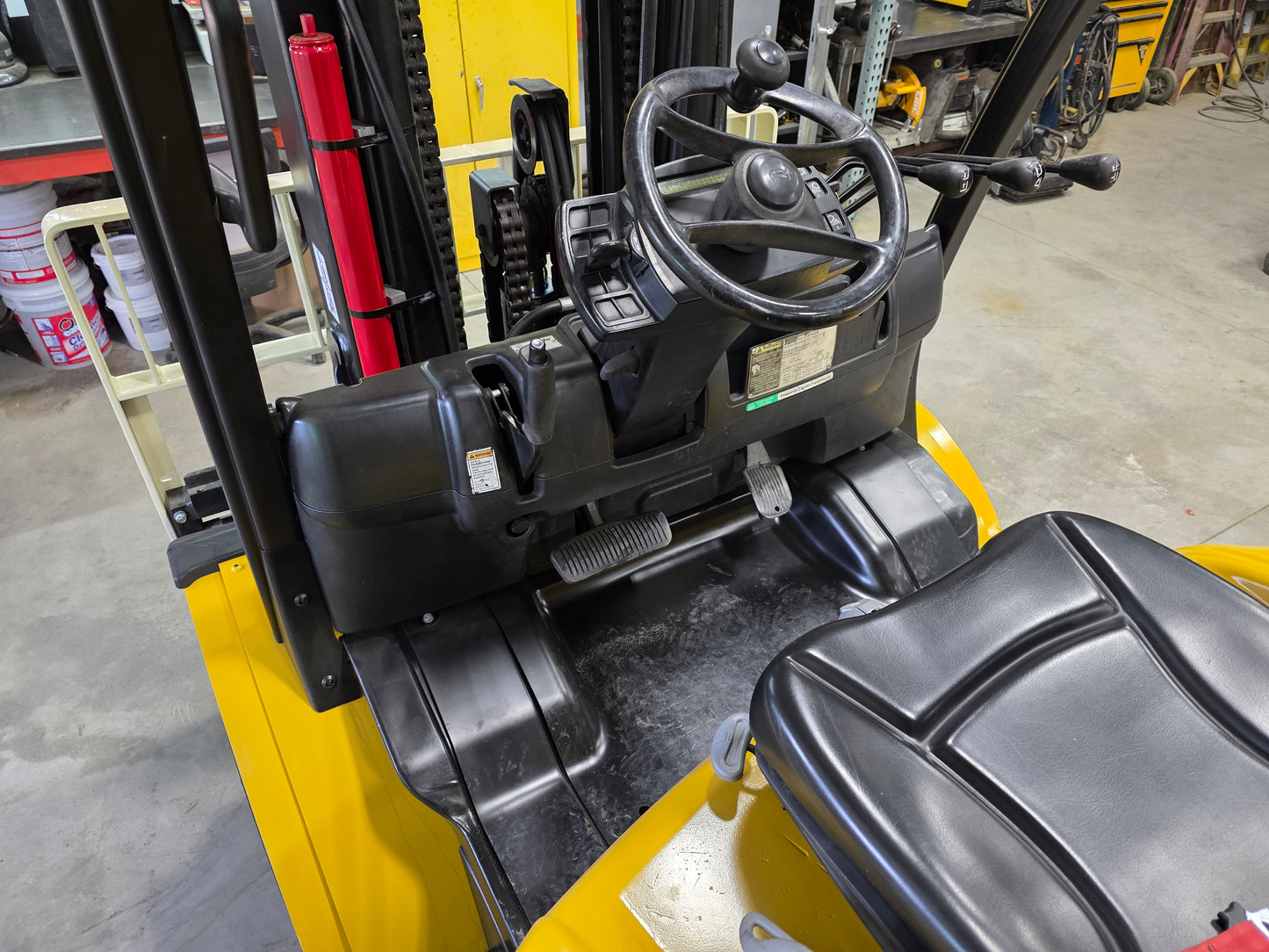 Yale 12,000 Capacity LPG Pneumatic