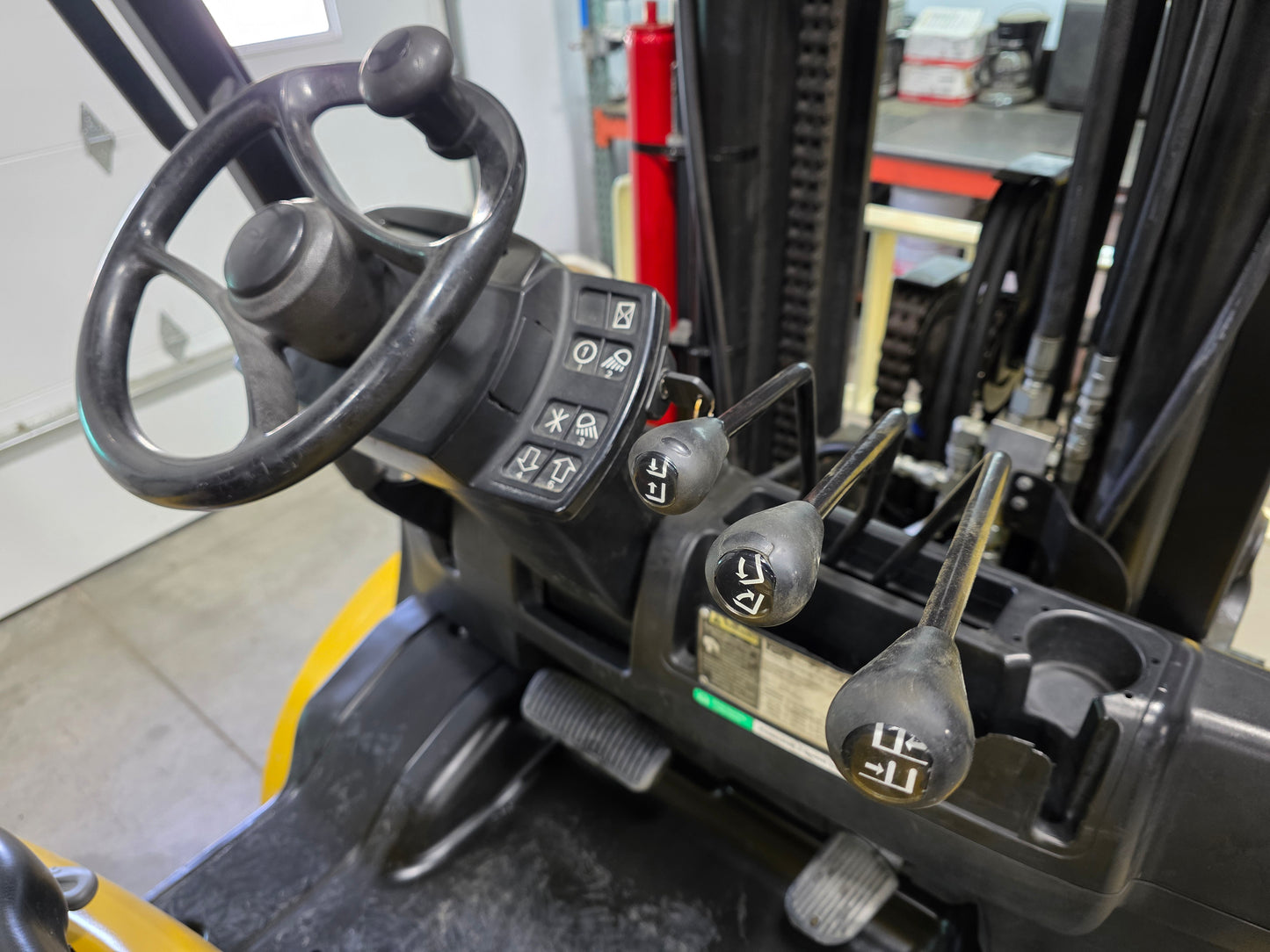 Yale 12,000 Capacity LPG Pneumatic