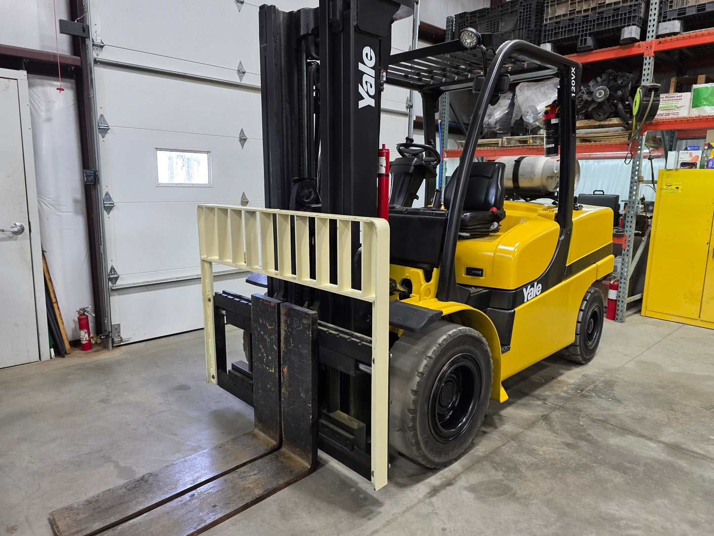 Yale 12,000 Capacity LPG Pneumatic