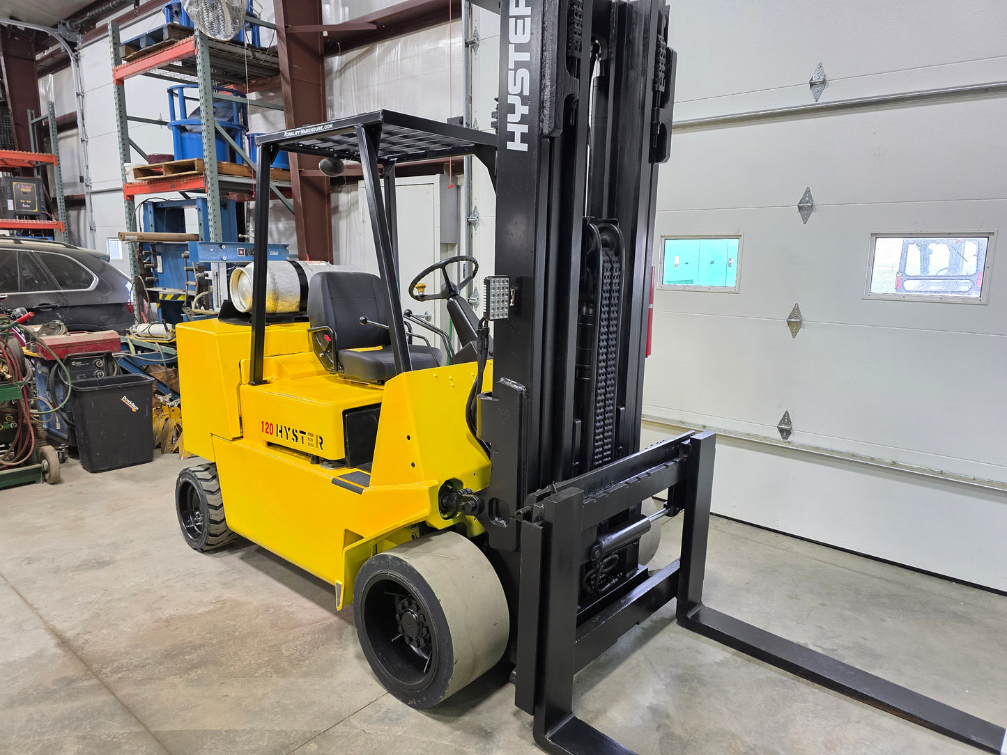 Hyster 12,000 Capacity LP