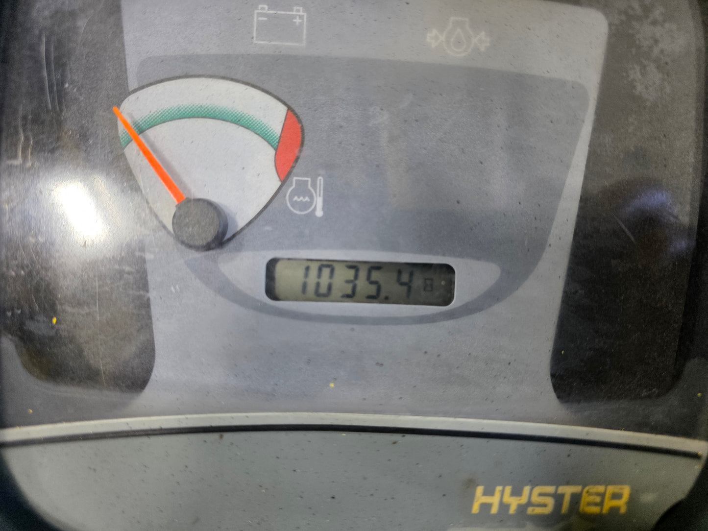 Hyster 9,000 Capacity LP