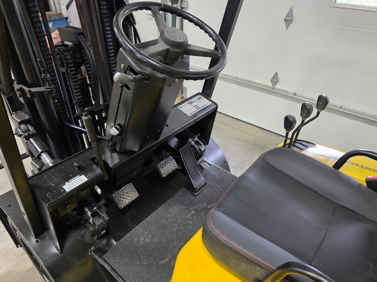 DAEWOO G25E-3 5,000 Capacity LPG Forklift