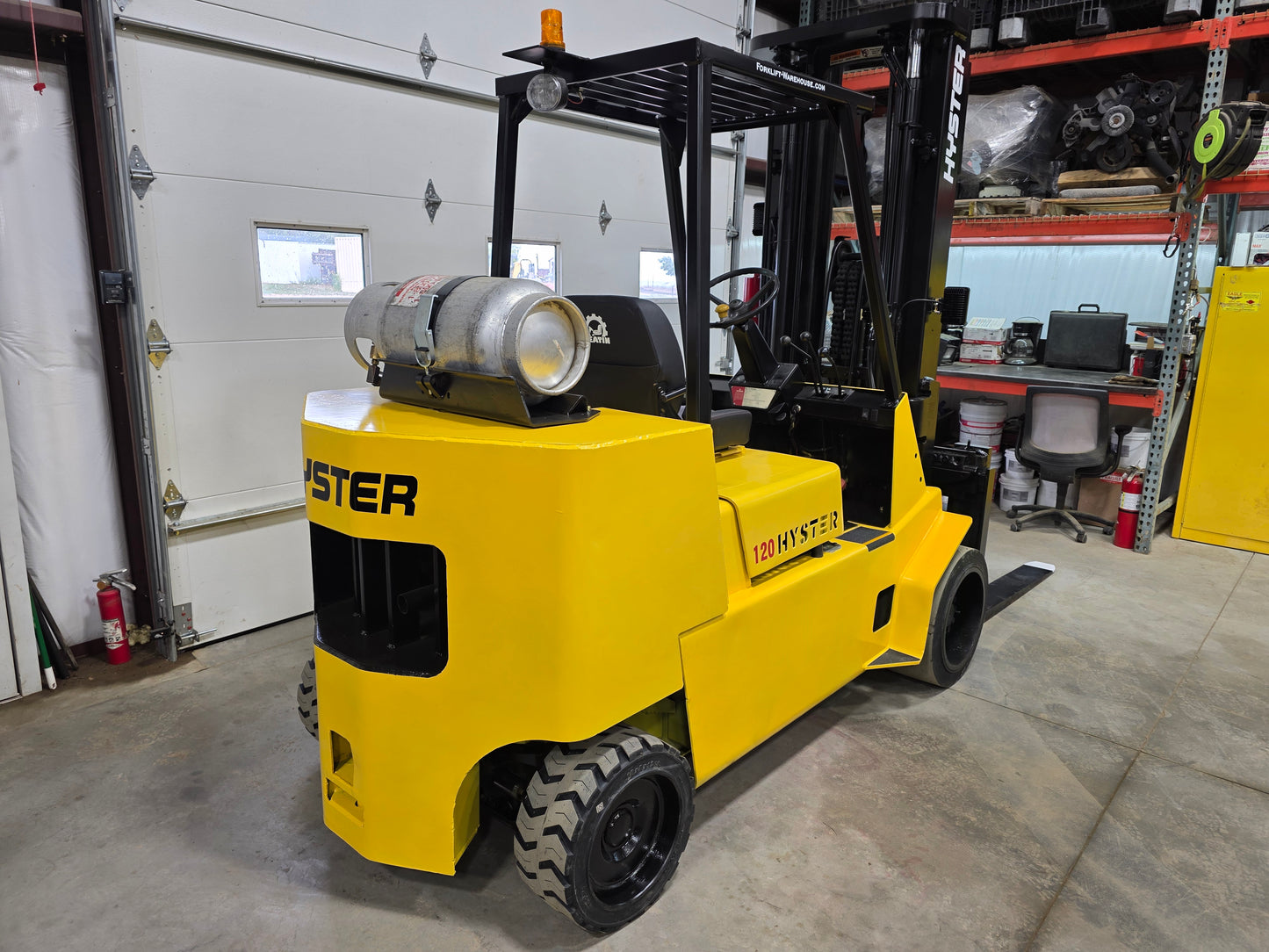 Hyster 12,000 Capacity LP
