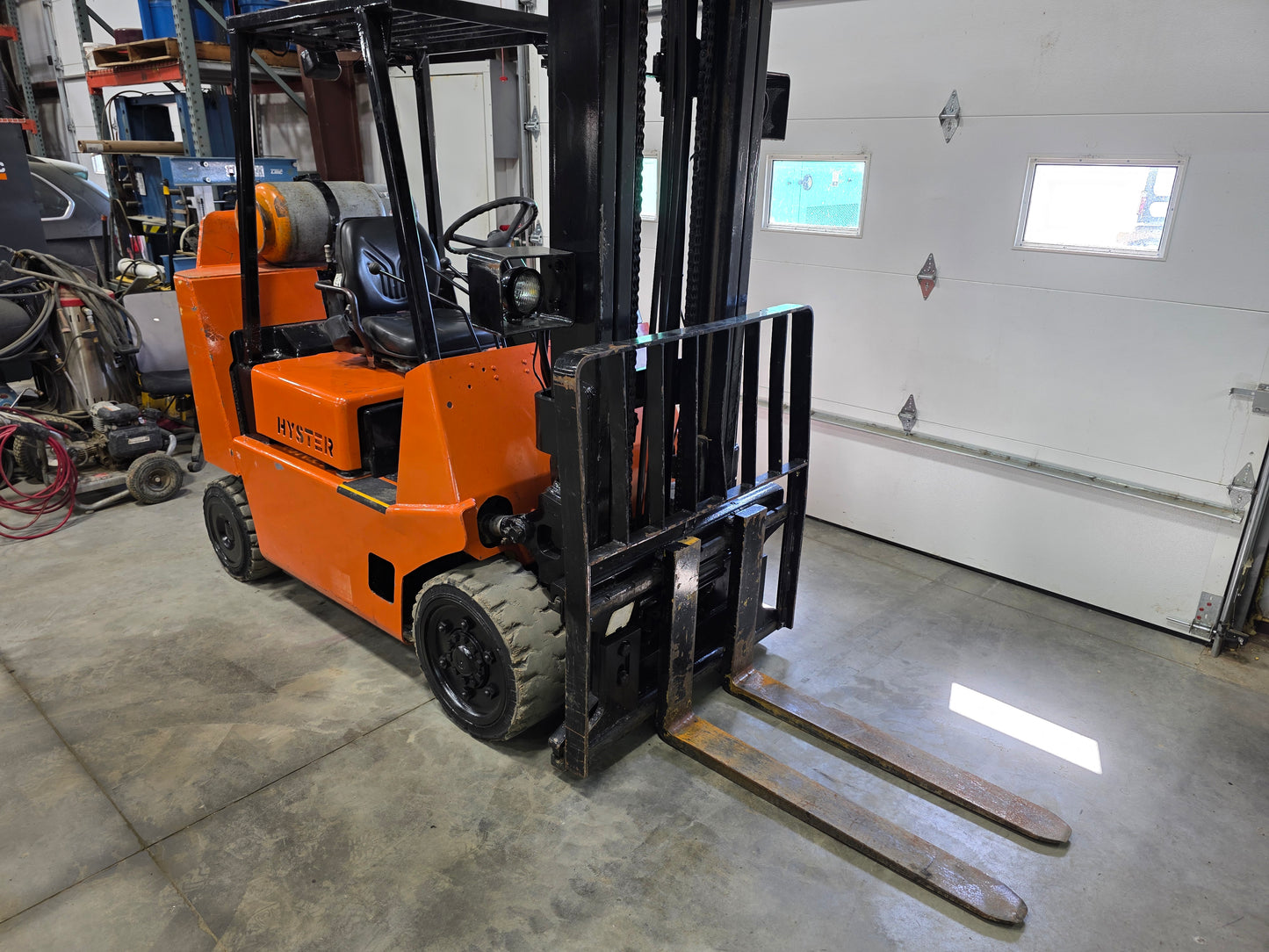 Hyster 8,000 Capacity LPG