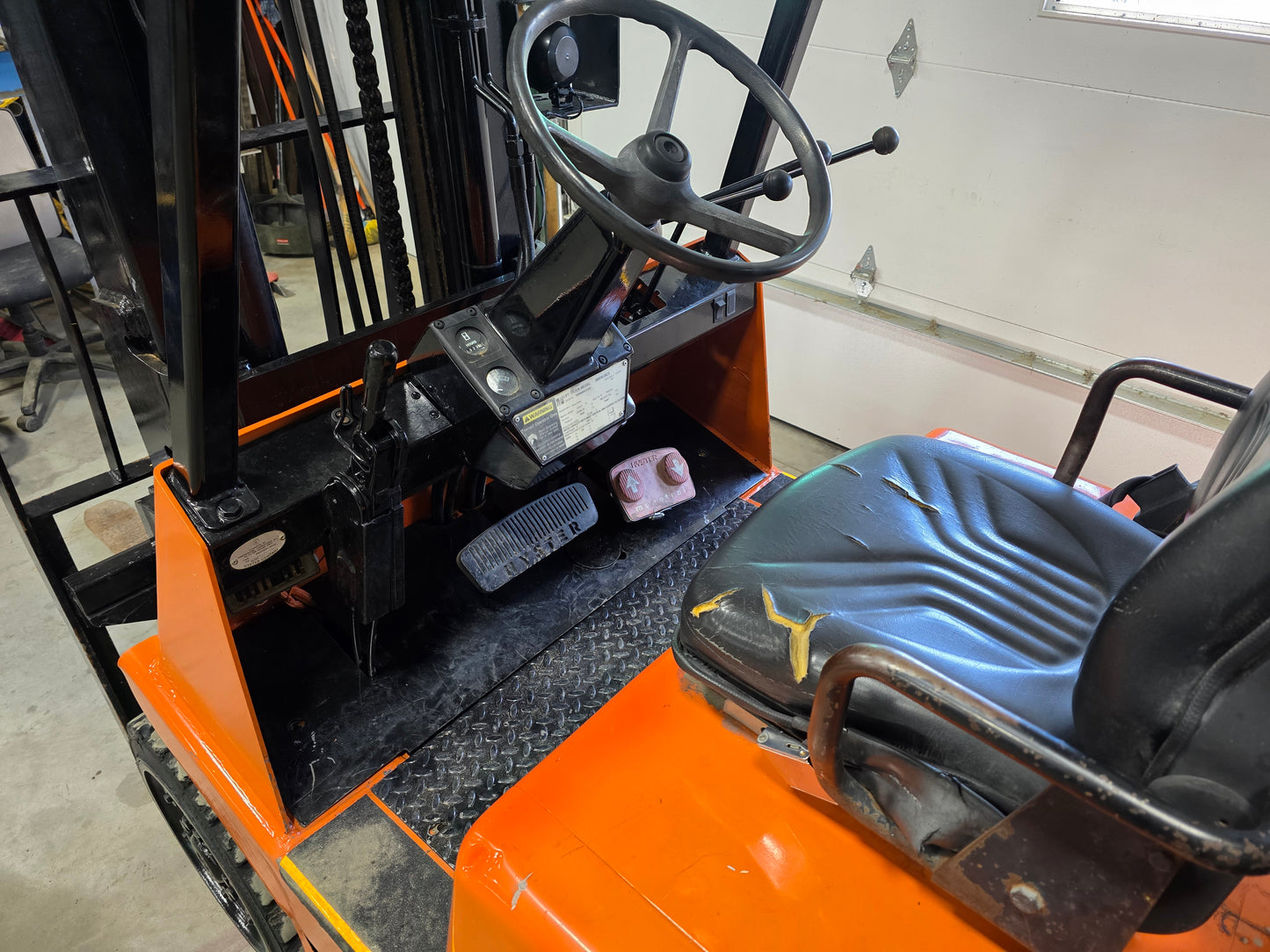 Hyster 8,000 Capacity LPG