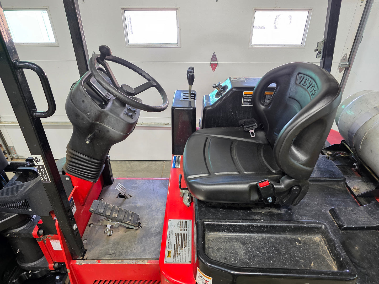 Bendi B40i4 4,000 lbs. Capacity Forklift
