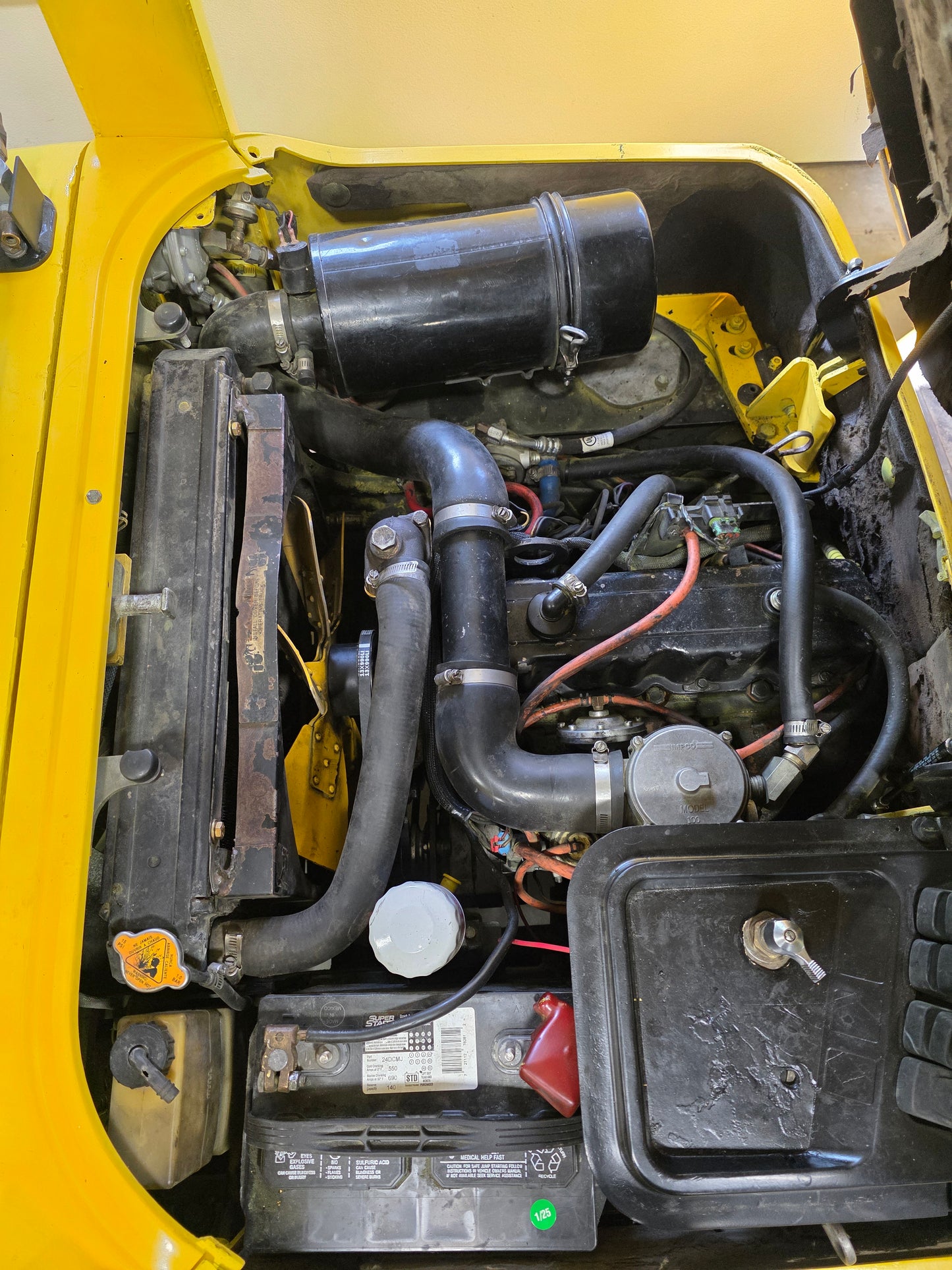 Hyster 4,500 Capacity LPG Pneumatic