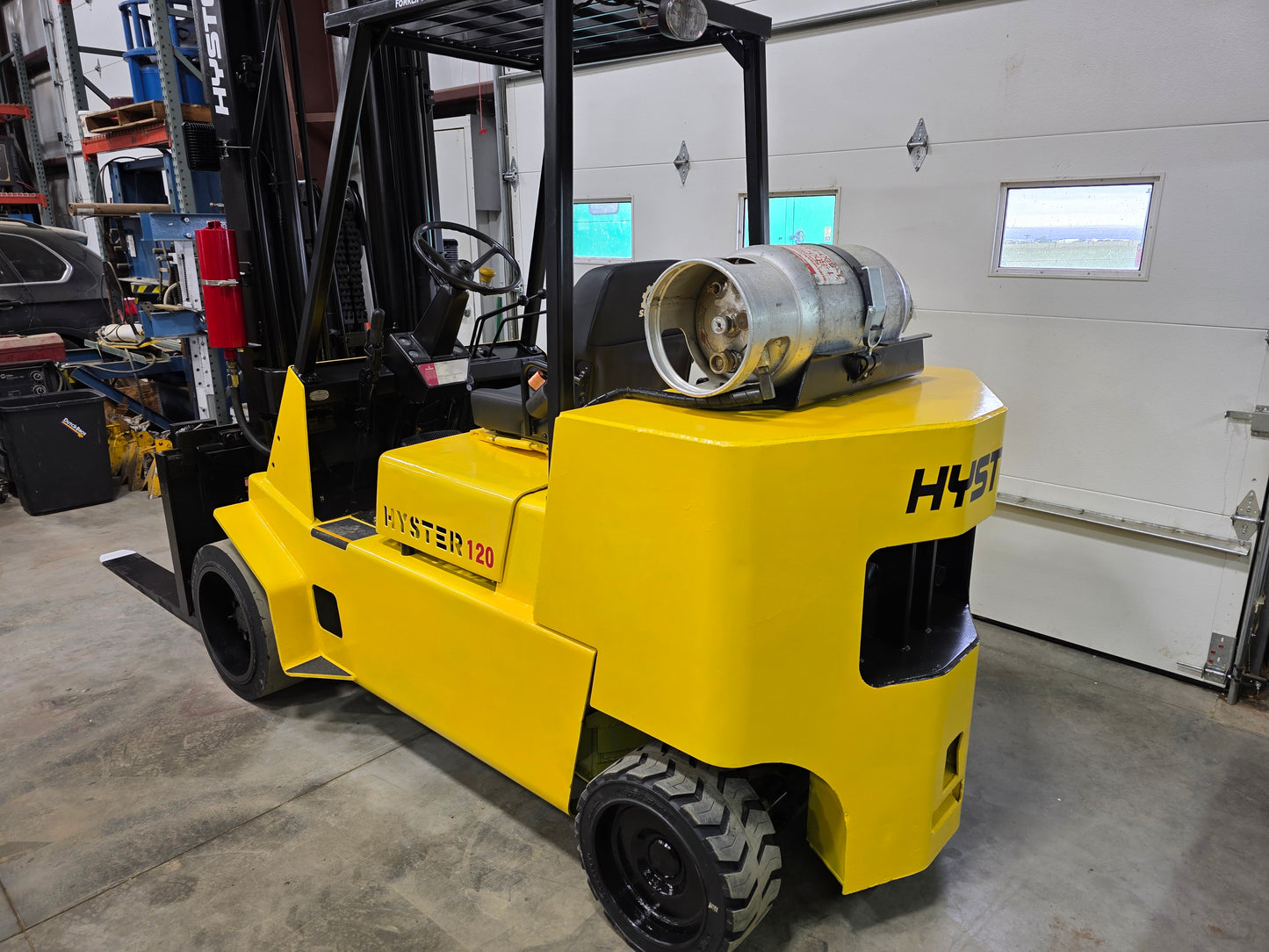 Hyster 12,000 Capacity LP