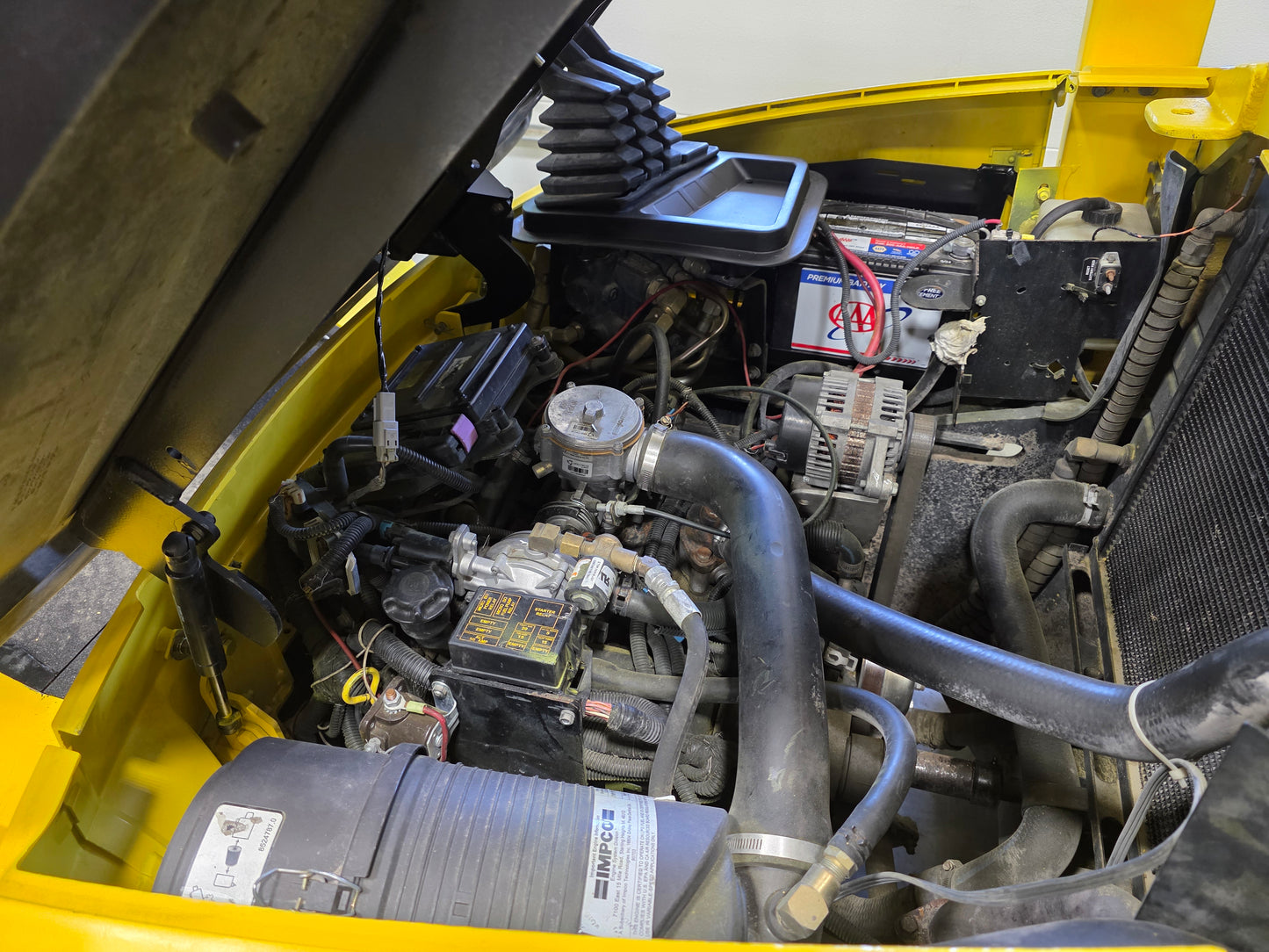 Hyster 9,000 Capacity LP