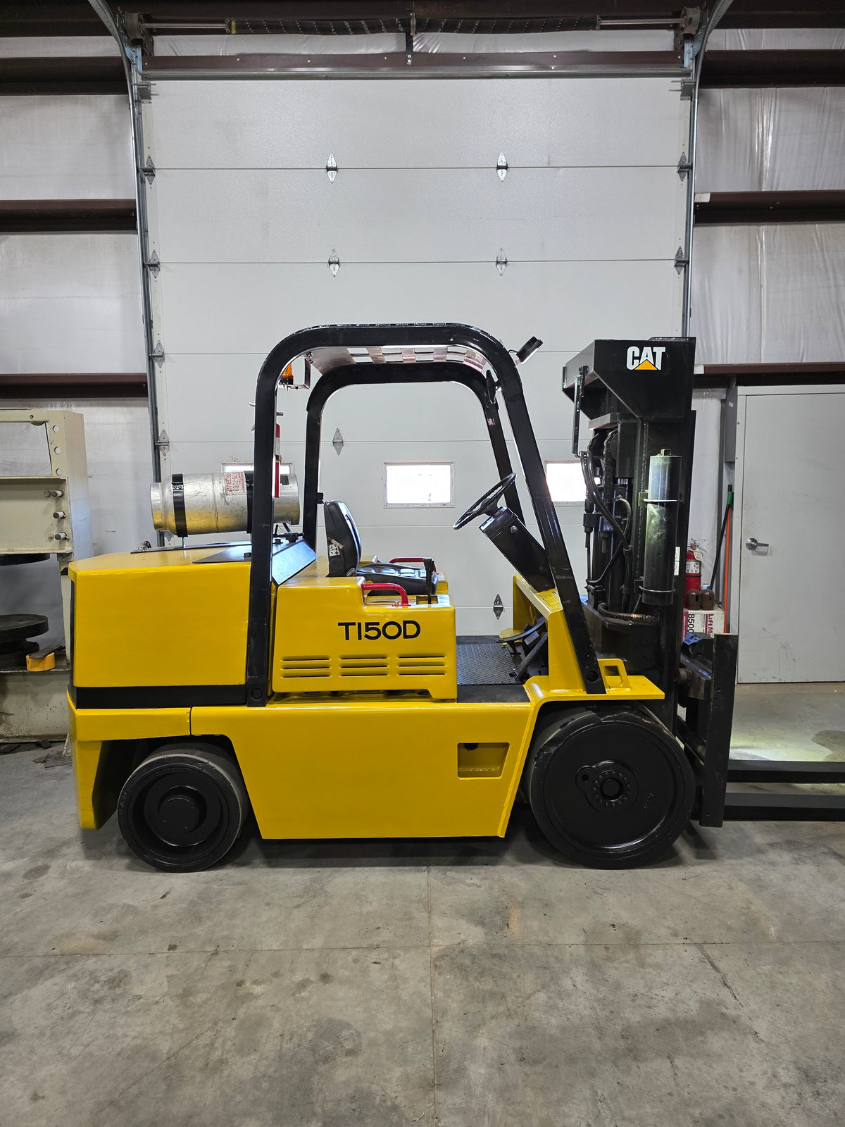 Caterpillar T150D 15,000 Capacity Hydrostatic